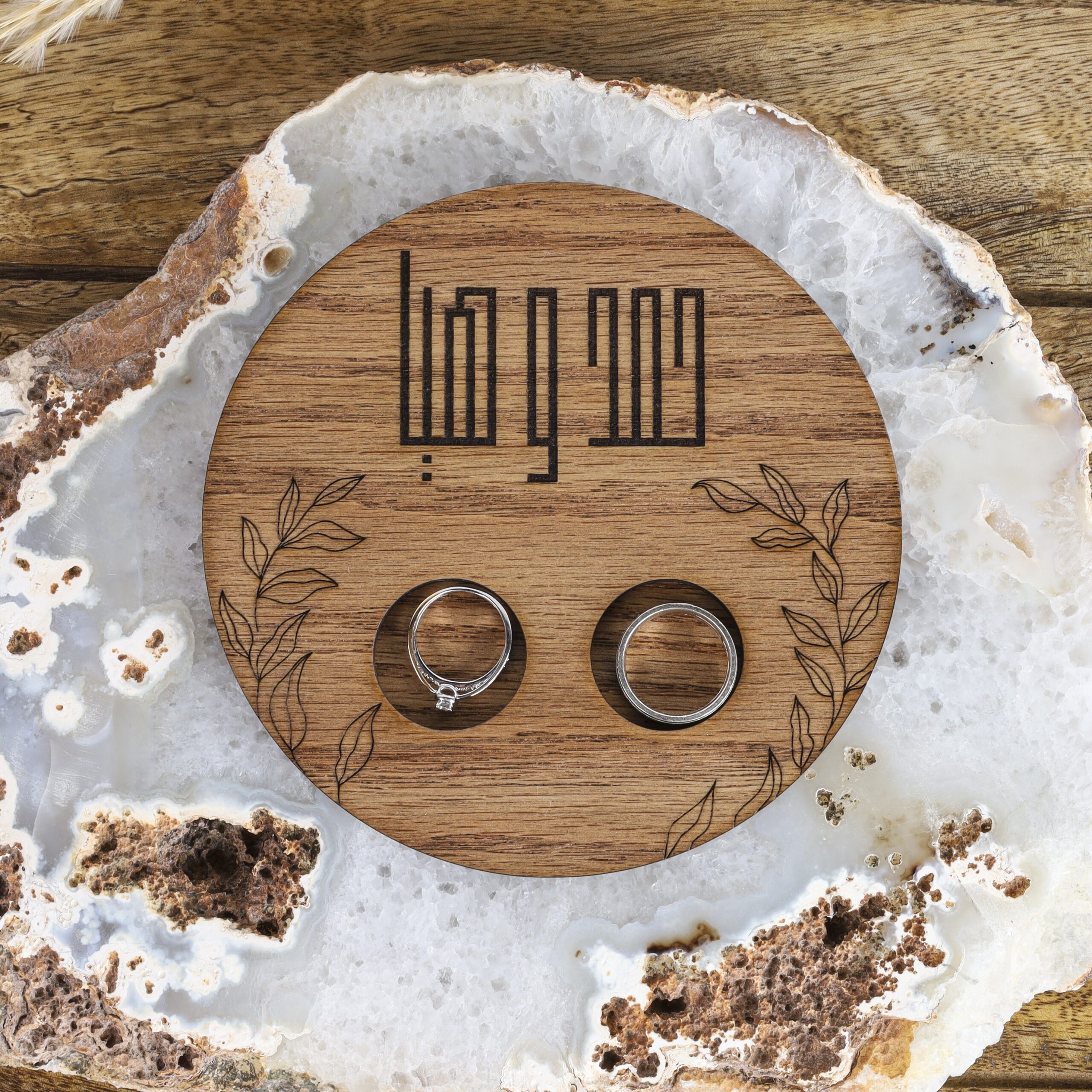 بورد دبل خشبي بالاسامي