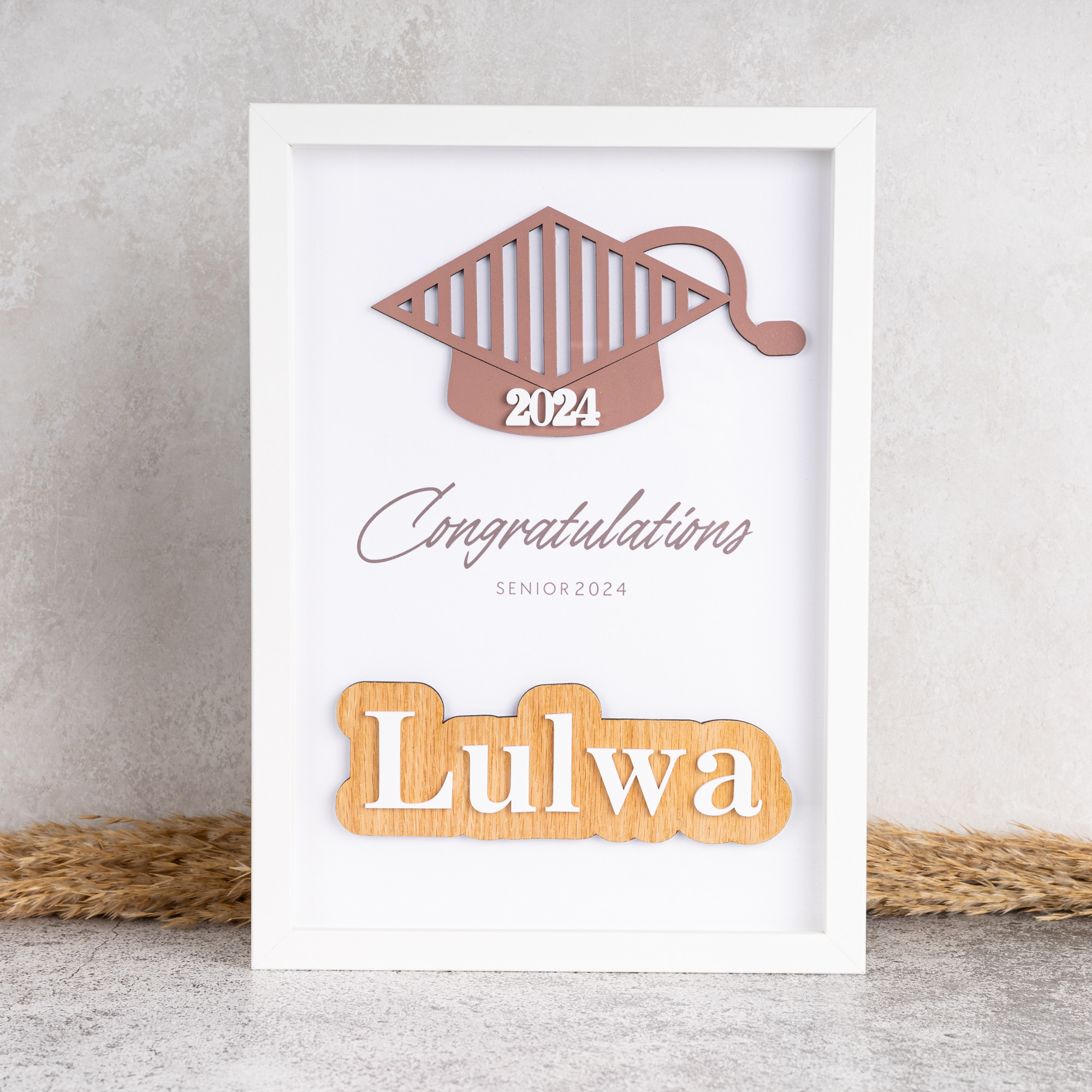 فريم كبوس التخرج الوردي المخطط